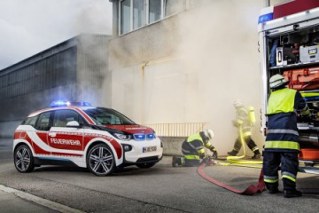 BMW i3 поступил на службу пожарной охраны Германии BMW BMW i Все BMW i