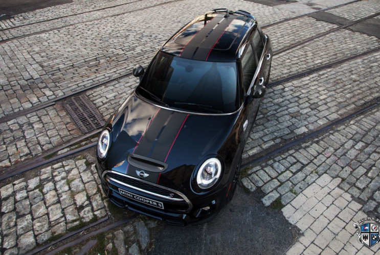 Как заказать уникальную курсовую работу по автомобильной промышленности BMW Всё о MINI COOPER Все MINI