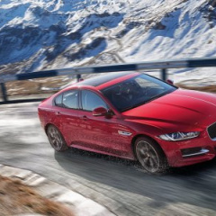 Jaguar XE получил систему полного привода