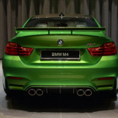 Эксклюзивный BMW M4 из Абу-Даби