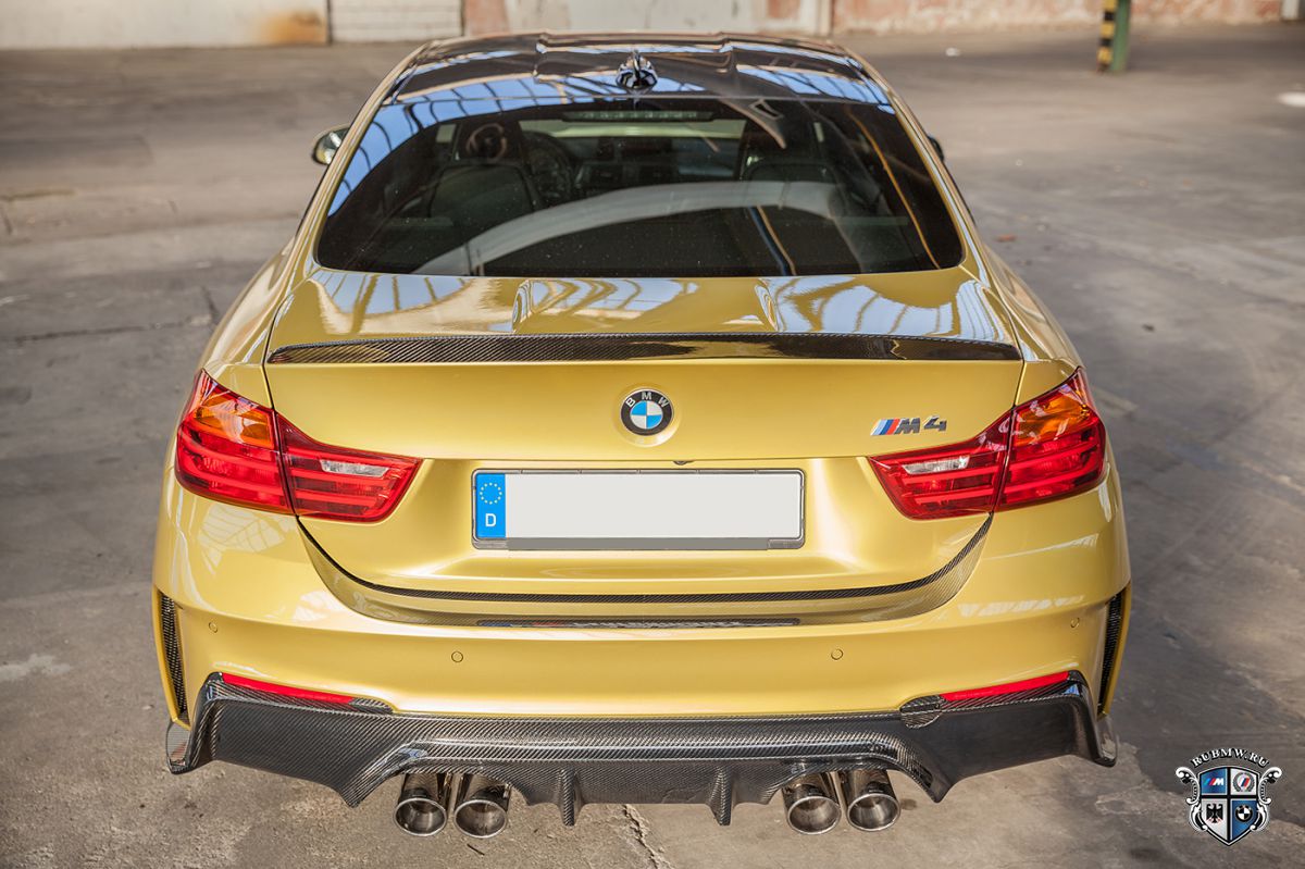 BMW M4 в обвесе от Carbonfiber Dynamics