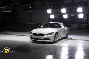 Краш-тест BMW Z4 и Mini Clubman BMW Z серия Все BMW Z