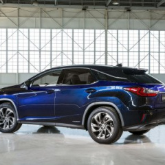 Старт российских продаж Lexus RX