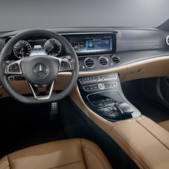 Официальные фото интерьера Mercedes-Benz E-Class 2017 модельного года