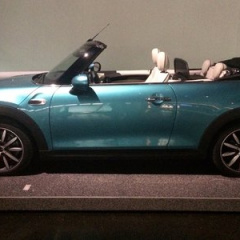 В музее BMW появился кабриолет MINI