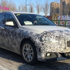 Новый седан BMW 1 Серии тестируют в Китае