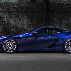 Новый спорткар Lexus LC500 будет представлен в январе
