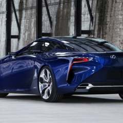 Новый спорткар Lexus LC500 будет представлен в январе