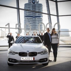 В музее BMW состоялась передача 150-тысячного автомобиля клиенту