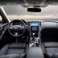 Новый Infiniti Q50 получил 400-сильный двигатель