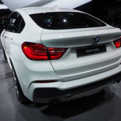 BMW X4 M40i: "живые" фото с Детройтского автосалона