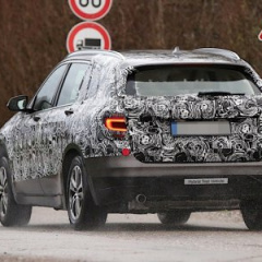 На тестах замечен гибридный прототип BMW X1 следующего поколения