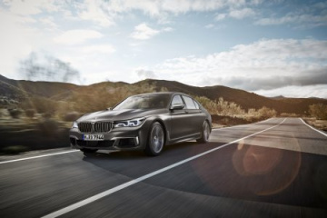 BMW M760Li xDrive представлен официально BMW 7 серия G11-G12