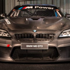 BMW M6 GT3 дебютировал в Австралии