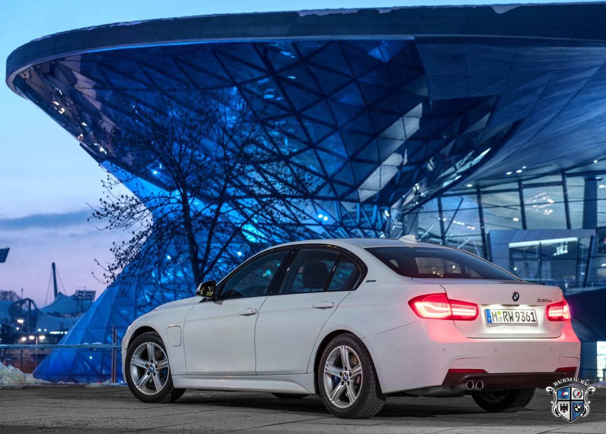 BMW 330e iPerformance поступит в продажу летом