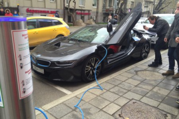 В Москве состоялось открытие новой электрозаправки BMW BMW i Все BMW i