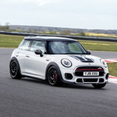 Представлена спеверсия MINI JCW Challenge