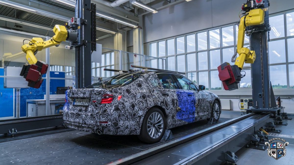 Первые «живые» фото BMW 5 Серии нового поколения