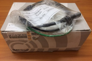 Продам передние колодки на БМВ X5/6 (Е70/71)+датчик износа. BMW X5 серия E70