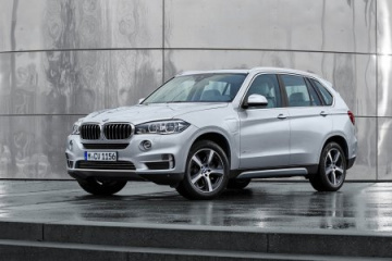 BMW X5 xDrive40e получил рублевый ценник BMW X5 серия F15