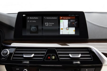 BMW M5 vs Mercedes E63 AMG BMW 5 серия G30