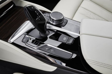 BMW M5 vs BMW M3 vs Mercedes AMG CLS 63 vs BMW M5 BMW 5 серия G30