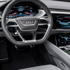 В названии серийных электрокаров Audi будет приставка E-Tron