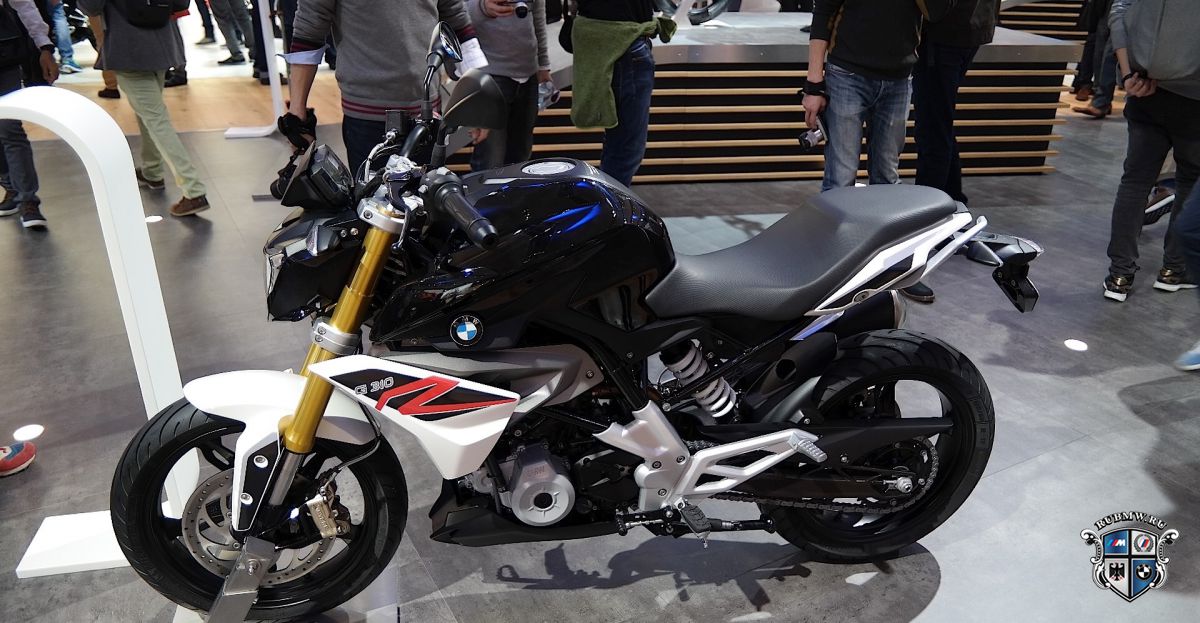 BMW Motorrad создает цифровую панель приборов для мотоциклов