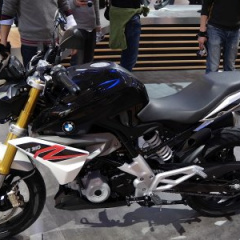 BMW Motorrad создает цифровую панель приборов для мотоциклов