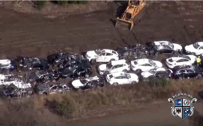 120 новых кроссоверов BMW уничтожено в результате железнодорожной аварии в США (Видео)