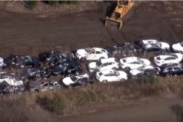 120 новых кроссоверов BMW уничтожено в результате железнодорожной аварии в США (Видео) BMW X4 серия F26
