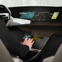 BMW HoloActive Touch: инновационный голографический мультимедийный комплекс