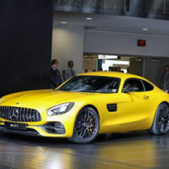 Обновленный Mercedes-AMG GT получил полноуправляемое шасси