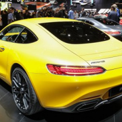 Обновленный Mercedes-AMG GT получил полноуправляемое шасси