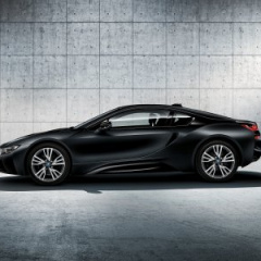 Лимитированная серия BMW i8 Protonic Frozen Black будет представлена в Женеве