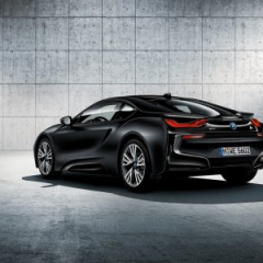 Лимитированная серия BMW i8 Protonic Frozen Black будет представлена в Женеве
