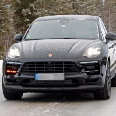 Обновленный Porsche Macan вышел на тесты