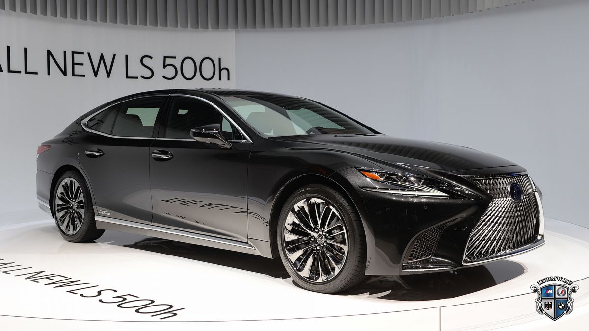 Обновленный Lexus LS 500h представлен официально
