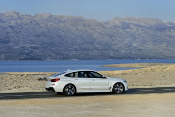 Проверка состояния, замена щеток и регулировка угла стеклоочистителей :: BMW :: 6 серия :: G32 Проверка состояния, замена щеток и регулировка угла стеклоочистителей BMW 6 серия G32