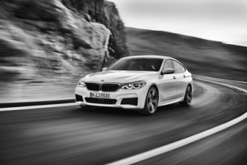 Проверка состояния, замена щеток и регулировка угла стеклоочистителей BMW 6 серия G32