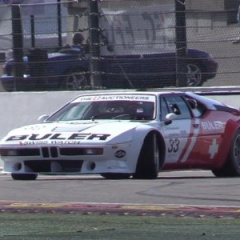 Легендарный BMW M1 ProCar выехал на гоночный трек (Видео)