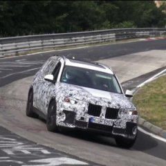 Новый BMW X7 обкатывают на Нюрбургринге (Видео)