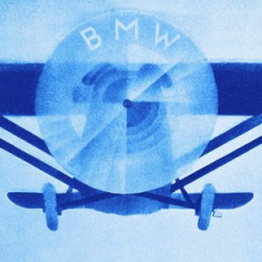 Компания BMW отметила 100-летний юбилей со дня официальной регистрации