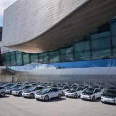 Около 1100 электромобилей BMW i3 используются немецкими государственными службами