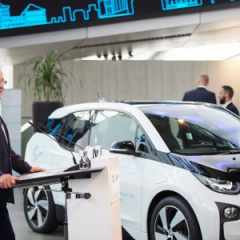 Около 1100 электромобилей BMW i3 используются немецкими государственными службами