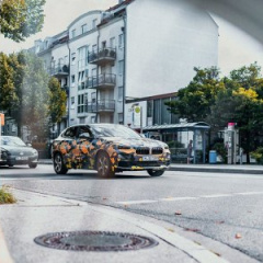 В СМИ появились первые фото серийного BMW X2 в камуфляже