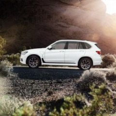 Новые изображения флагманского внедорожника BMW X7 появились в сети