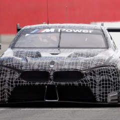 Купе BMW M8 GTE: Дальнейшие тесты в Барселоне и дебют в Дайтоне