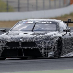 Купе BMW M8 GTE: Дальнейшие тесты в Барселоне и дебют в Дайтоне