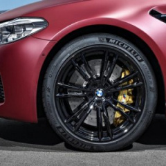 Обновлённый седан BMW M5 выводит подразделение “M” на абсолютно новый уровень.